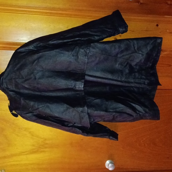 Veranesi size 30w woman's leather jacket  never worn all black in color. - Picture 3 of 5